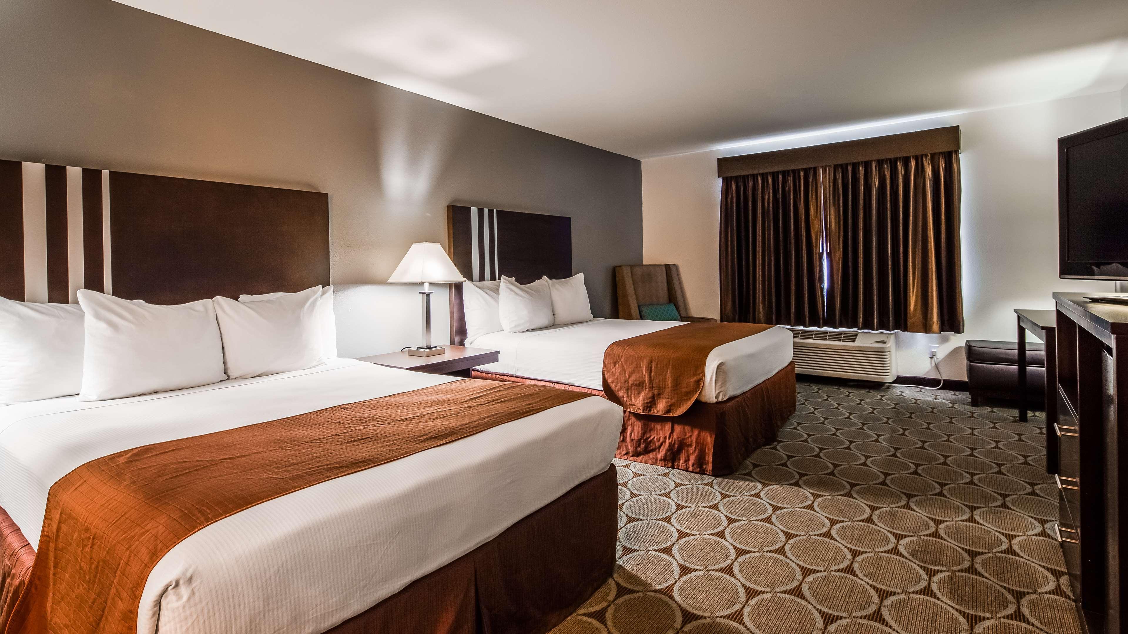 Queen Room Two Queen Beds Pet Friendly,1286973547:JPEG
